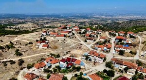 KÖY İÇİ İMARLI YOLU VAR KONUTA UYGUN