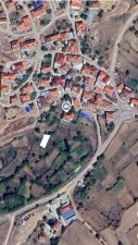 KÖY İÇİ İMARLI YOLU VAR KONUTA UYGUN