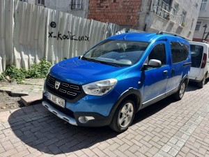 2019 DACİA DOCCER 1.5 DCİ STEPWAY 182 BiNDE TEMİZ AİLE ARABASI