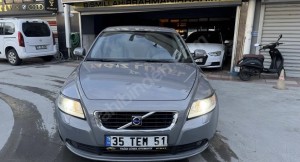 126.000 KM DE HATASIZ S40 VOLVO DAHA TEMİ ZOR