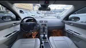 126.000 KM DE HATASIZ S40 VOLVO DAHA TEMİ ZOR