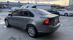 126.000 KM DE HATASIZ S40 VOLVO DAHA TEMİ ZOR