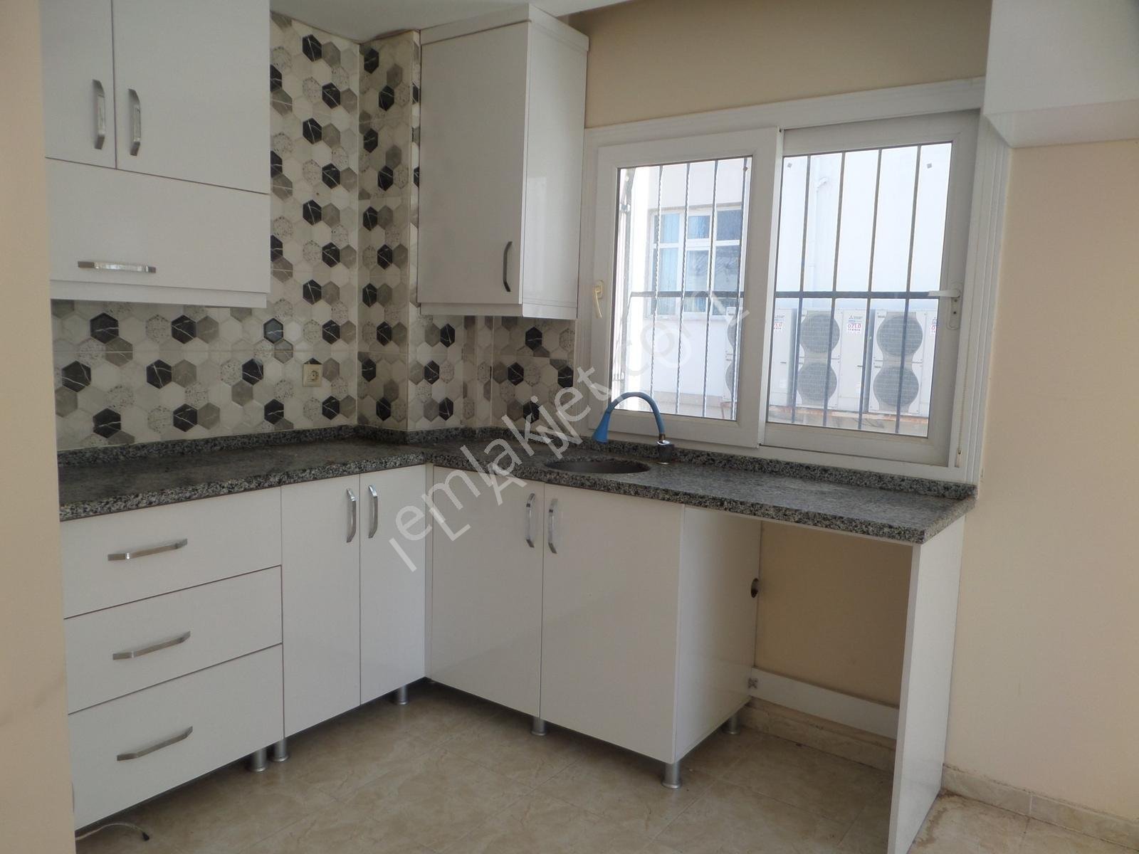 100.yılda,2+1,açık Mutfaklı,merkezi Konumda Kaçmaz Kiralık Daire