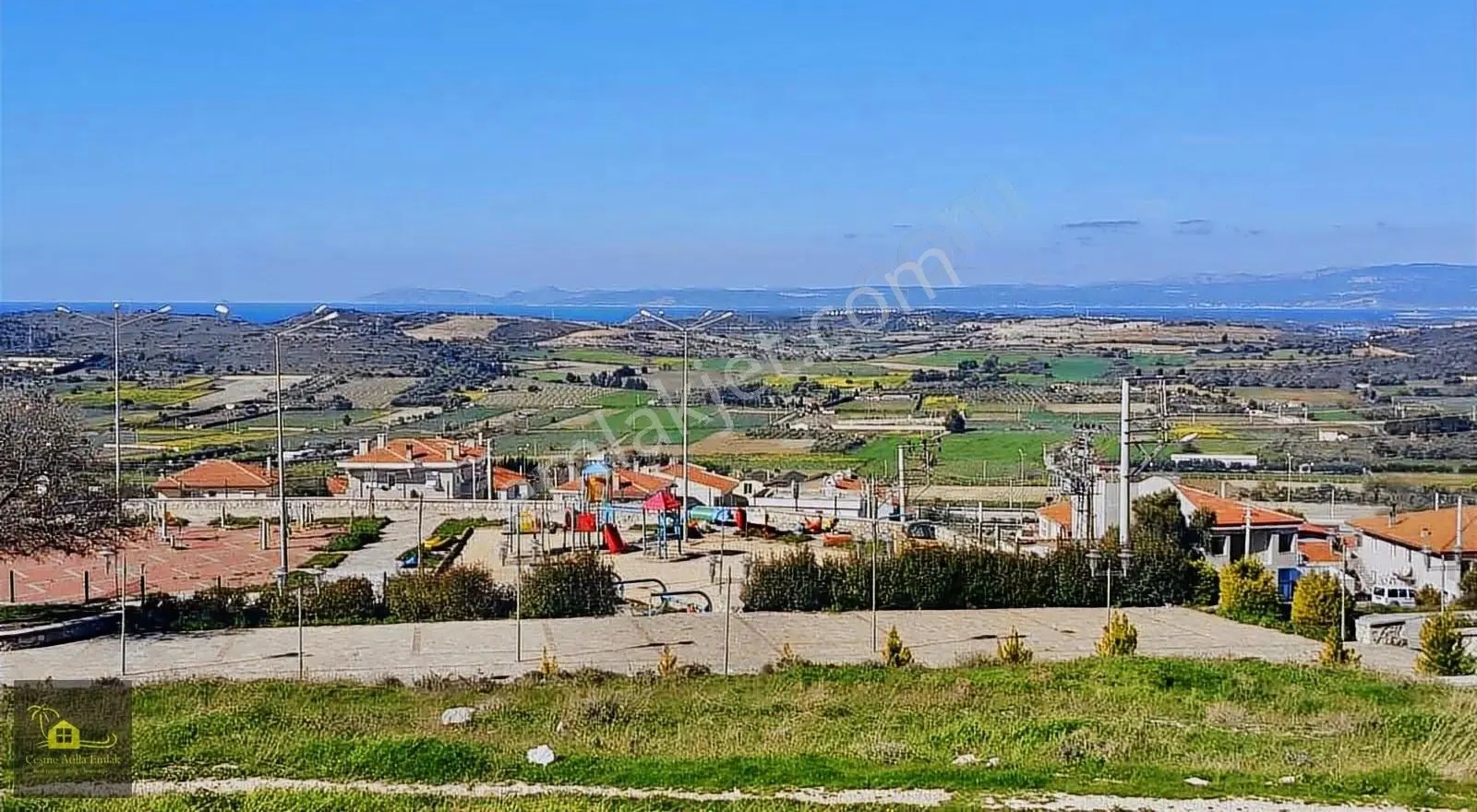 Çeşmede Satılık Deniz Manzaralı 375m2 Arsa | Tek Villa İmarlı