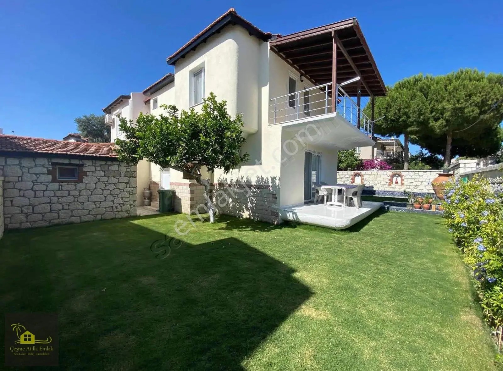 Alaçatı 3+1 Dubleks Kiralık Villa Yaz Sezonu