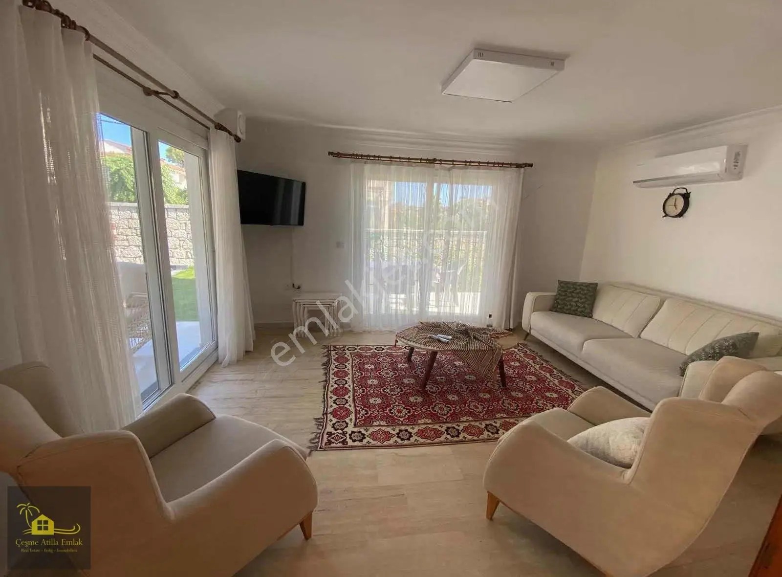 Alaçatı 3+1 Dubleks Kiralık Villa Yaz Sezonu