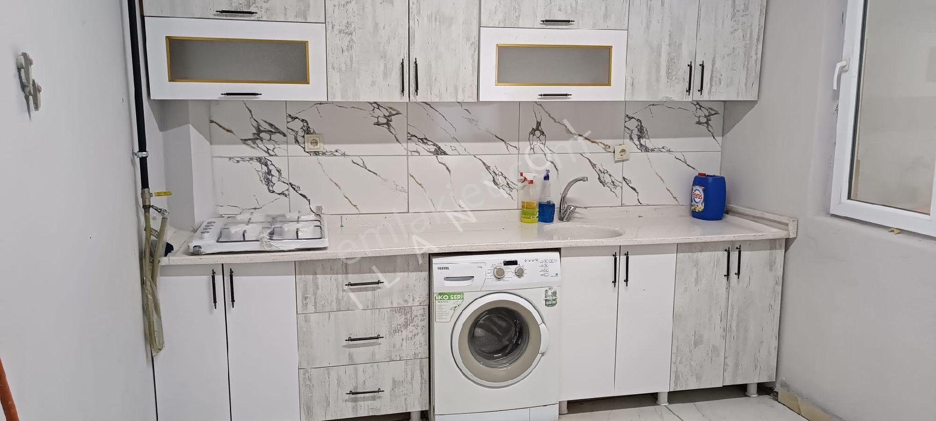 Troy Gayrimenkul Yunus Ve Emre'den Bahçelievler De Eşyalı 2+1 Kiralık