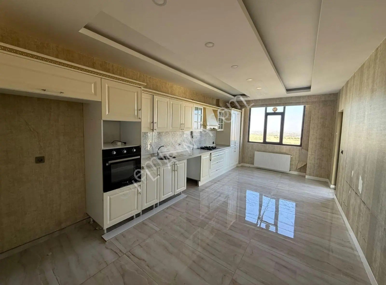 Kültür Emlaktan Mozaik Park Sitesinde Satılık 4+1 Daire Doğukent