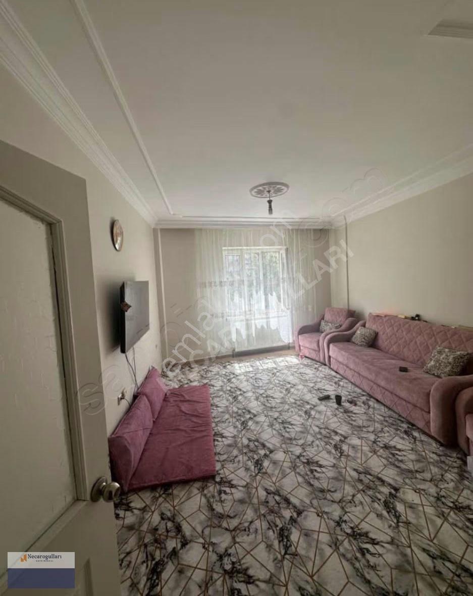 Necaroğullarından Dıclekent Ana Cadde 2. Parselde 3 + 1 Daıre