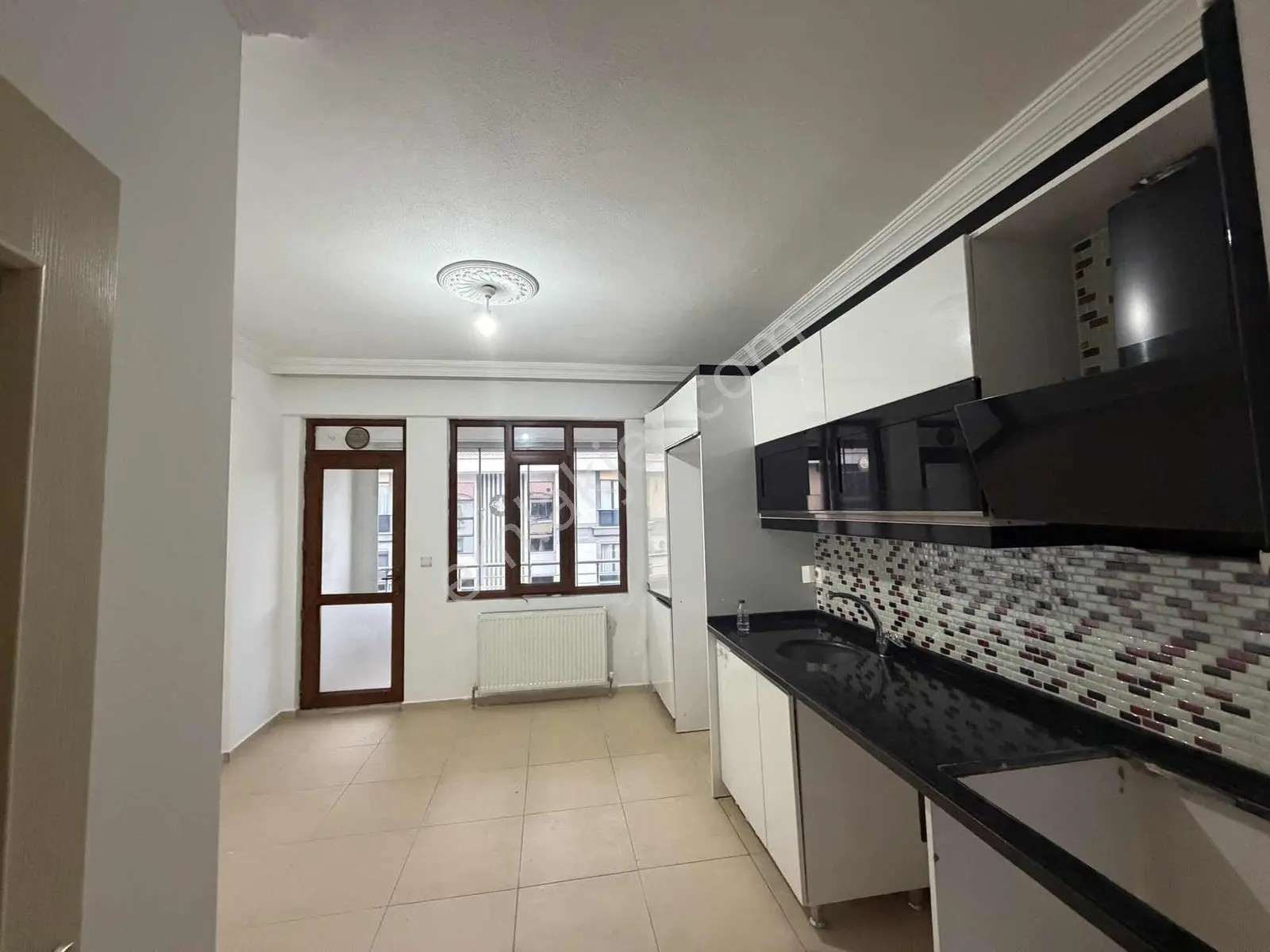 Remax Dem'den Halitpaşa Mah. 3+1 Geniş Ferah Satılık Daire