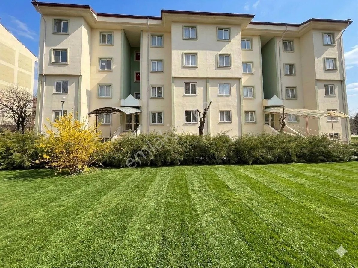 Remax Dem'den Mengüceli Tokide Satılık Borçsuz 2+1 Daire