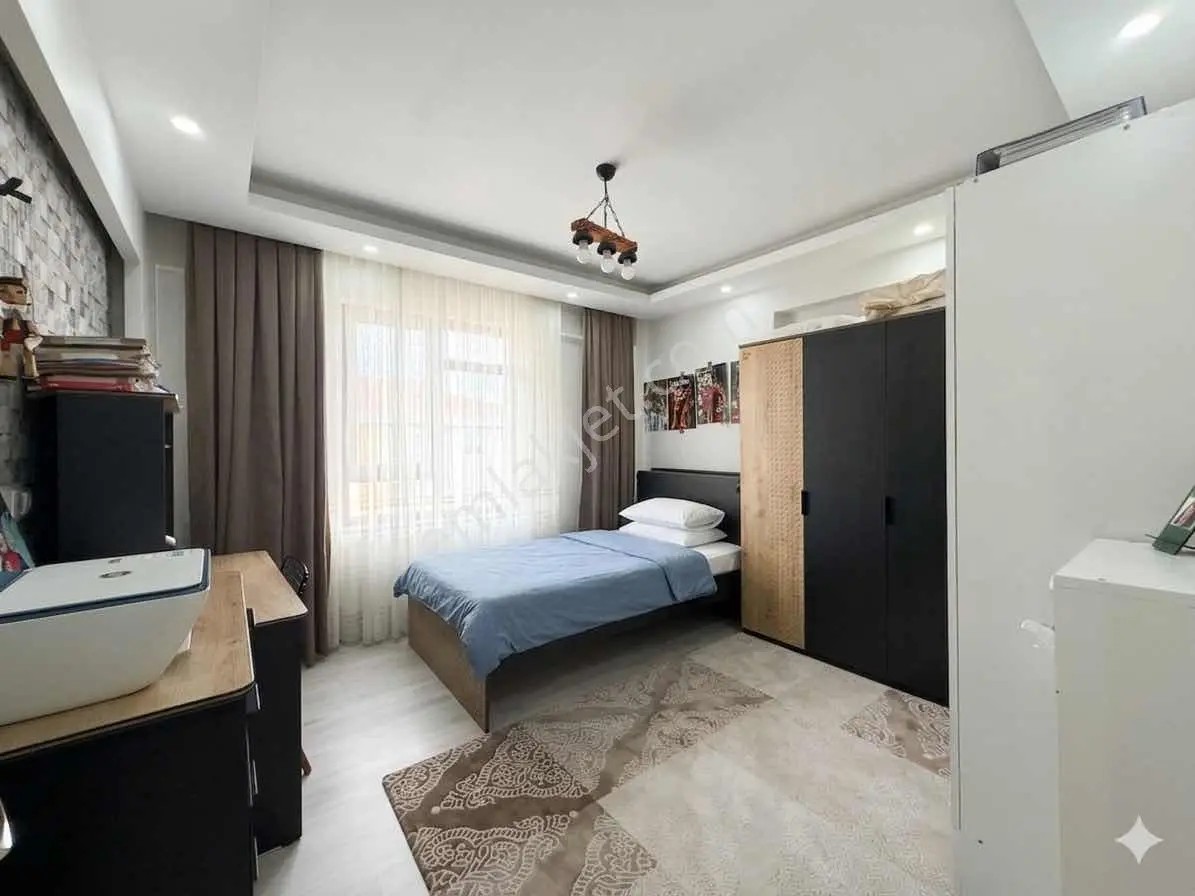 Remax Dem'den Demirkent Cihangir Sitesinde Satılık Daire