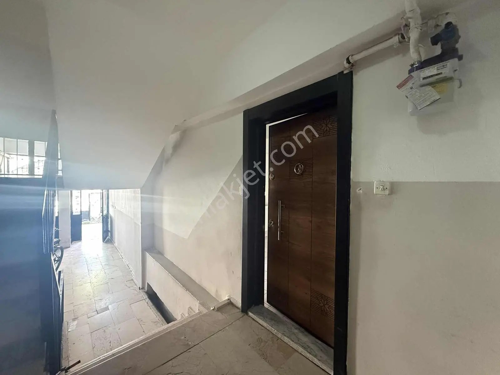 Remax Dem'den Arslanlı Mah.satılık 3+1geniş Daire