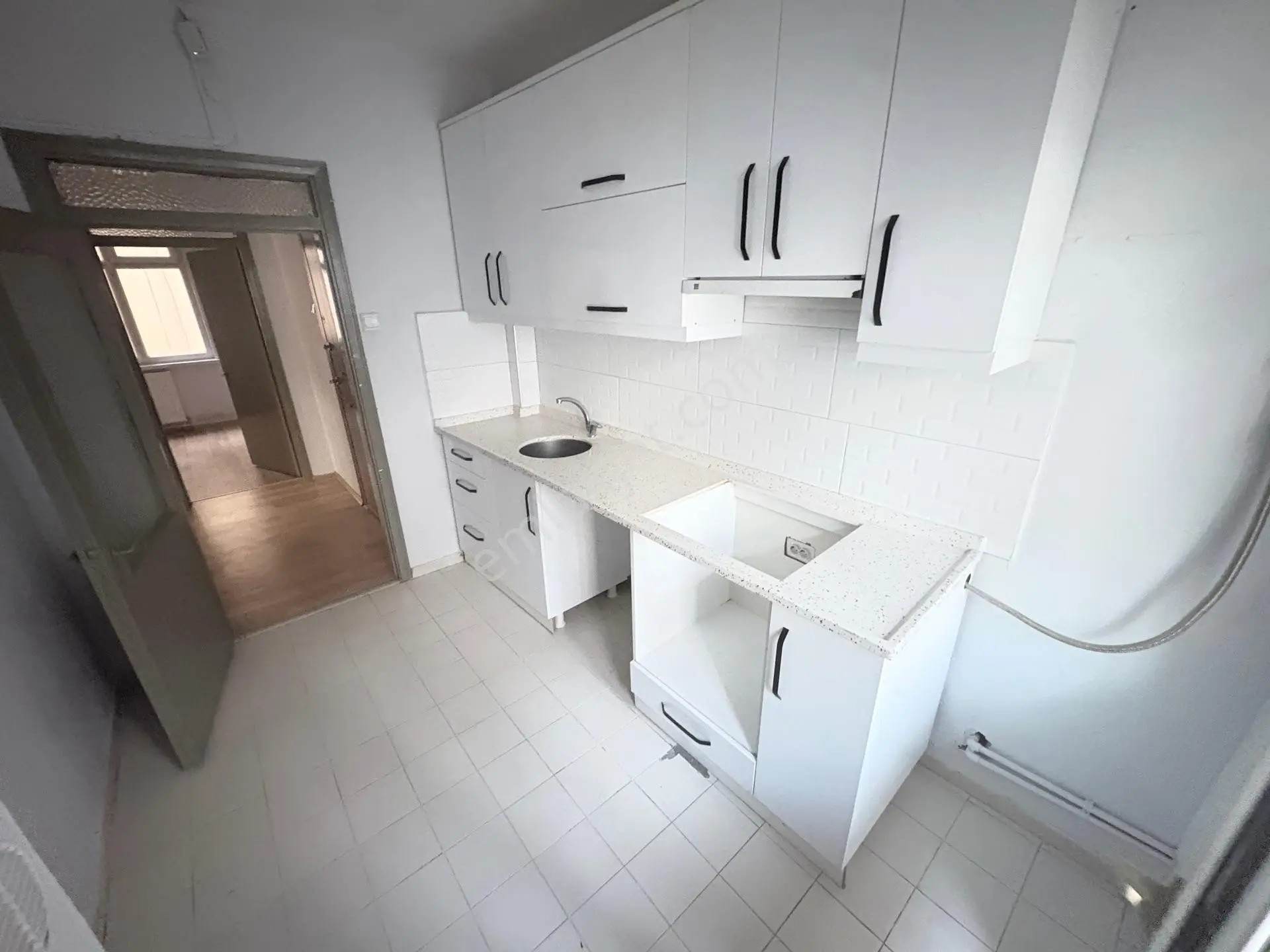 Marmara'dan Abdurrahman Mah 2+1 Kiralık Daire