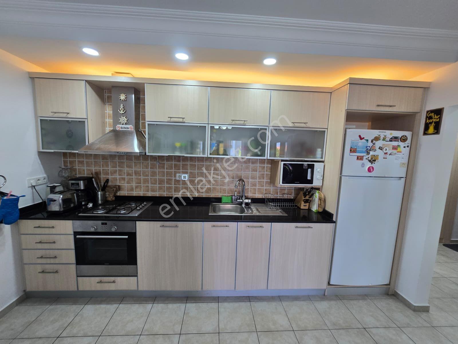 İdamax'tan Ilıca Sprıng 2 Sitesinde Satılık 2+1 Esyalı Daire
