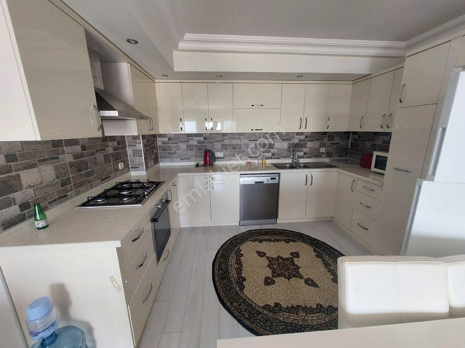 İdamax'tan Side'de Havuzlu Sitede Eşyalı Kiralık Daire