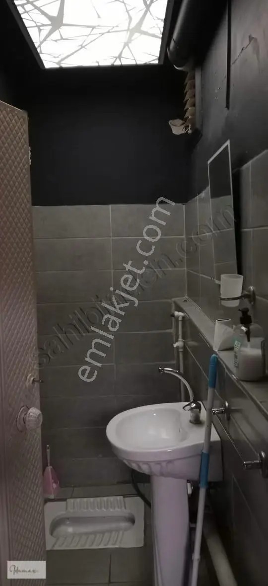 İdamax,tan Manavgat Remzi Güven Cad Üzerinde Devren Kiralık