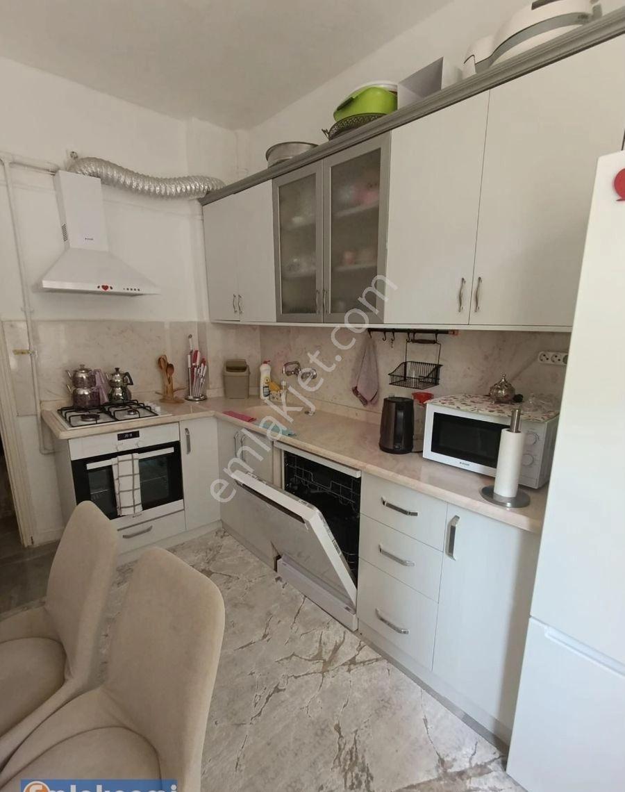 Nefise Sultan'da Satılık 2+1 Daire, Zemin Kat, 115m²