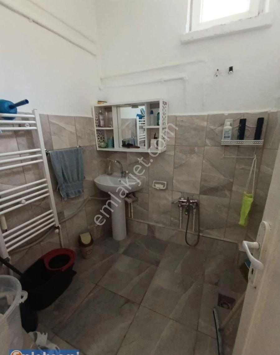 Nefise Sultan'da Satılık 2+1 Daire, Zemin Kat, 115m²
