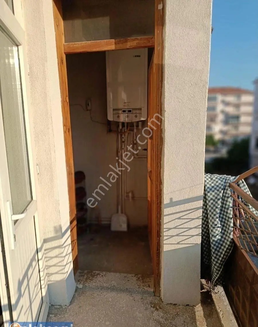 Emlaknomi'den Gevher Hatun Mahallesinde 3+1 Daire