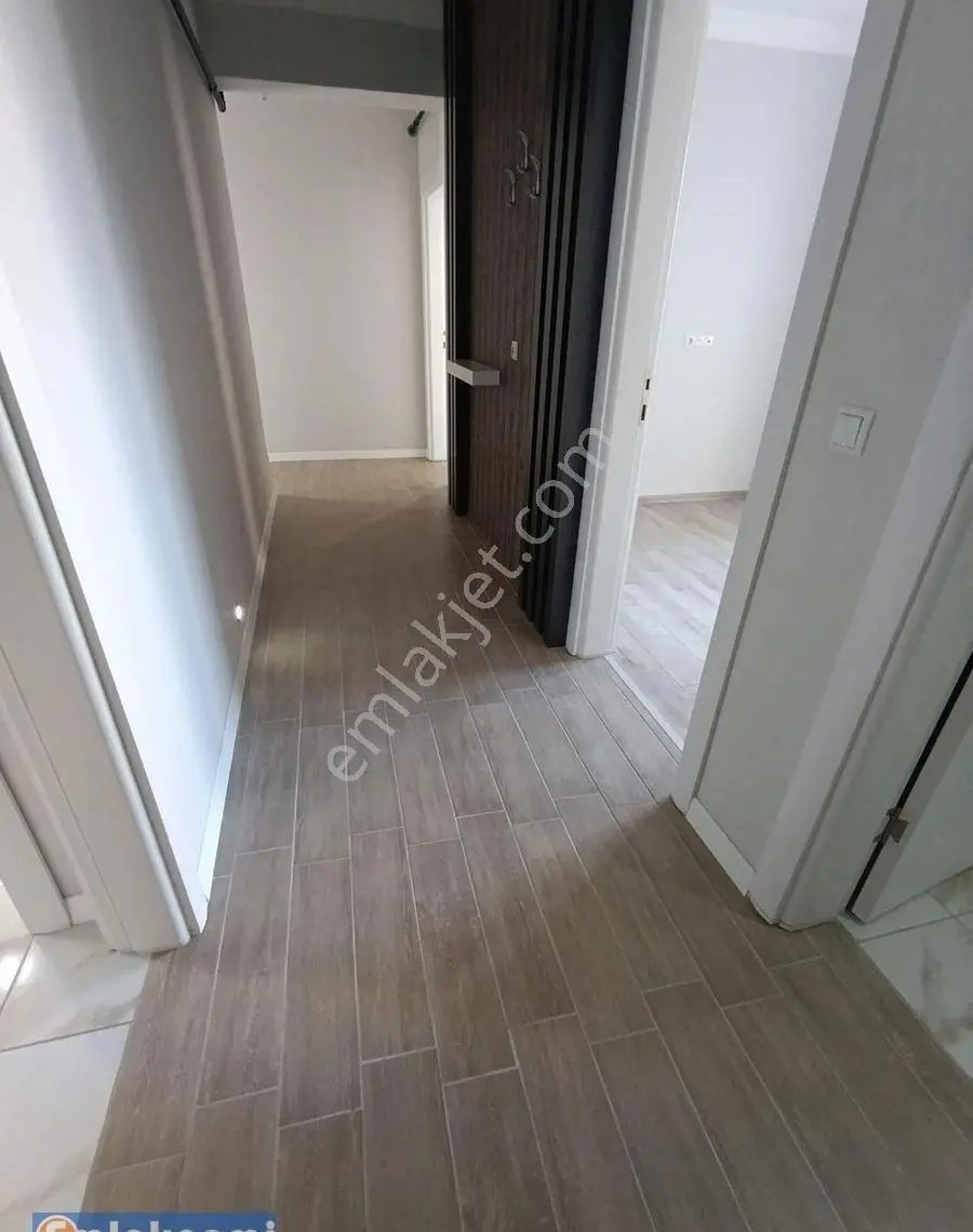 Emlaknomi'den Zembilli'de Site İçinde Güney Cepheli 3+1 Daire.