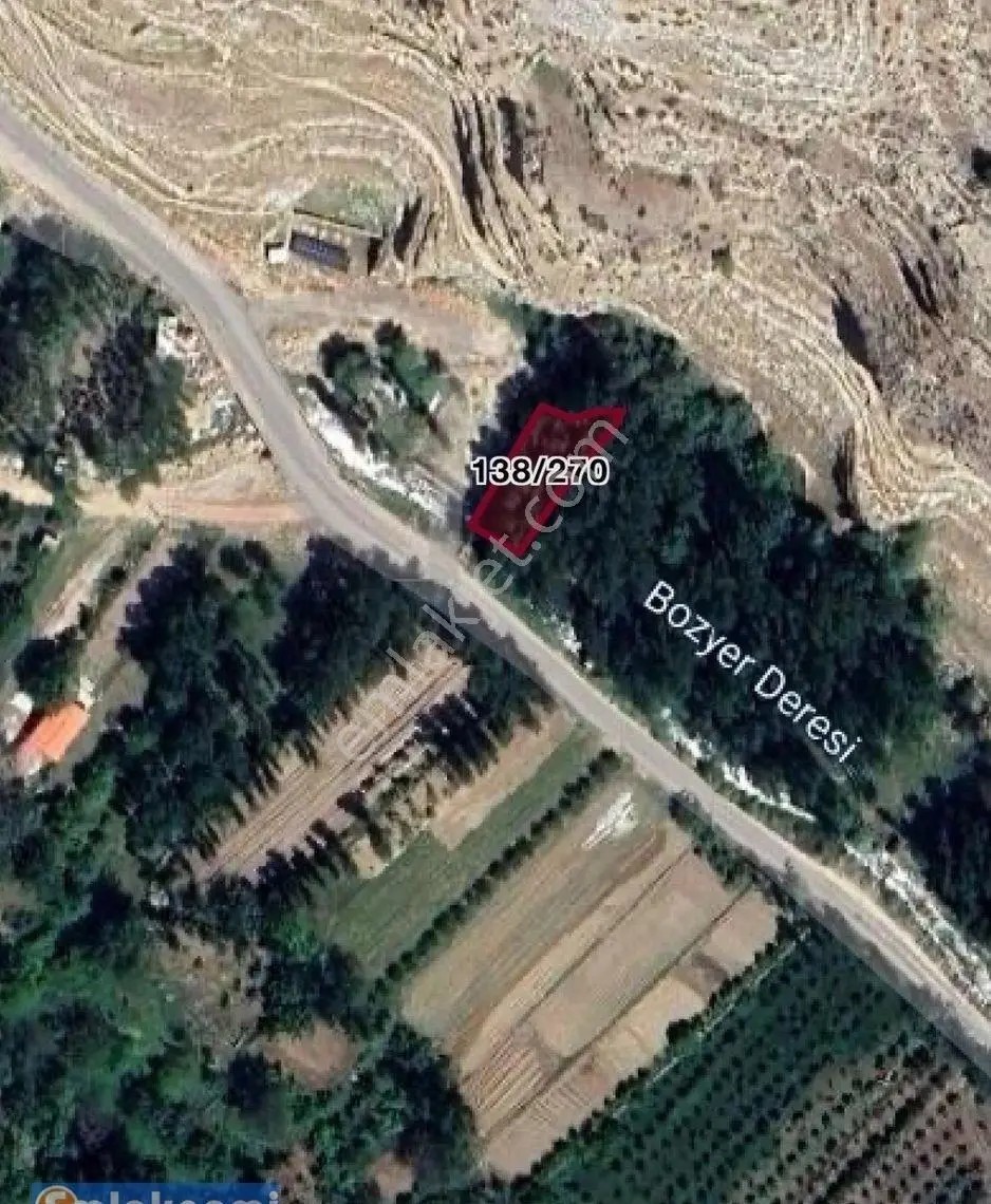 Emlaknomi'den Gülkaya Köyünde Satılık Bahçe