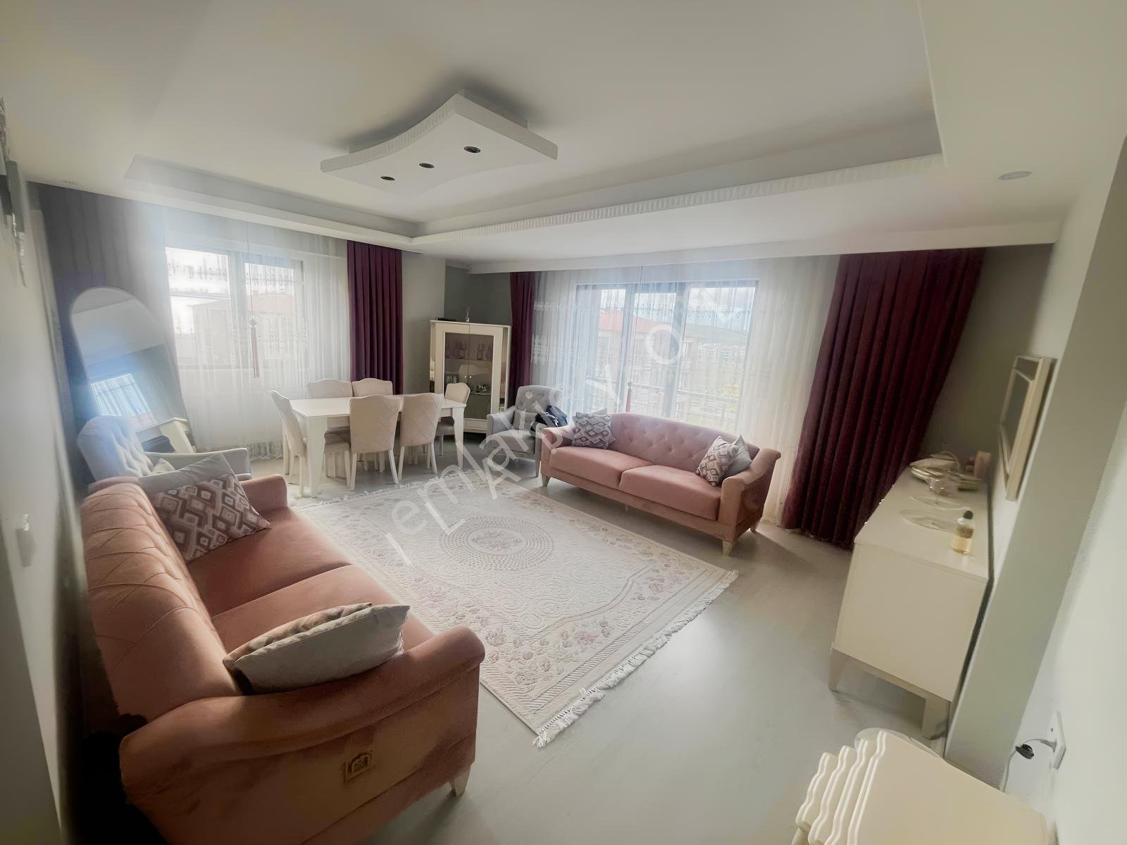 Fırsat!! Yenişehir Mahallesi Satılık Lüks 3+1 Daire