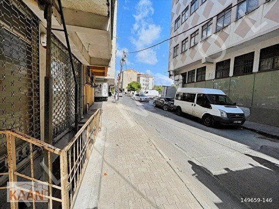 GÜLBAHAR CADDESİNE KOMŞU DEPOLU 110m2 DÜKKAN