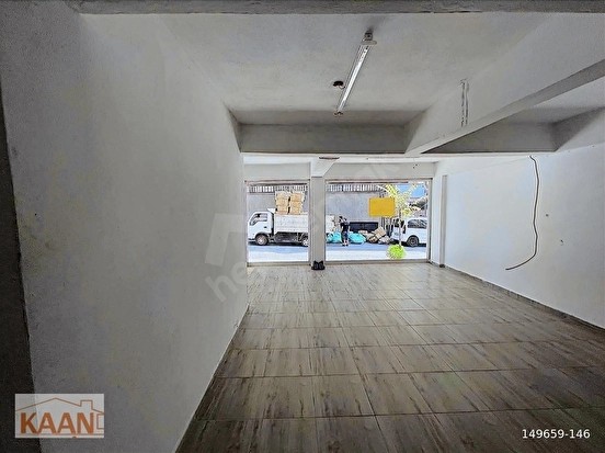 GÜLBAHAR CADDESİNE KOMŞU DEPOLU 110m2 DÜKKAN