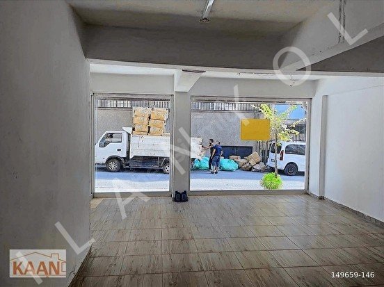 GÜLBAHAR CADDESİNE KOMŞU DEPOLU 110m2 DÜKKAN