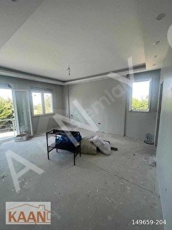 BÜYÜKÇEKMECE KARAAĞAÇ DOĞA EVLERİNDE SATILIK VİLLA