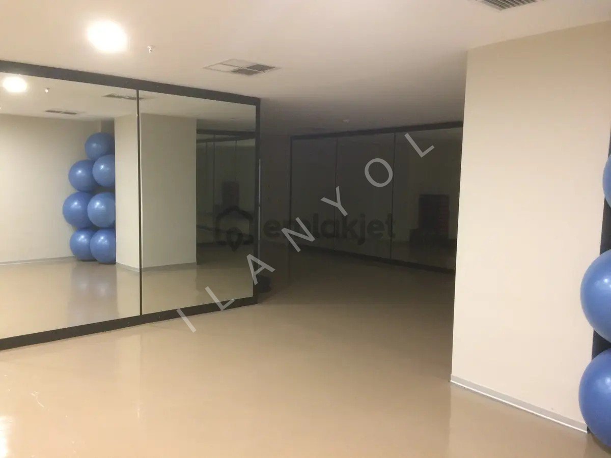 Venezia Da Avm Şehir Mnz Çift Cephe Teraslı Kiralık 400m2 Daire