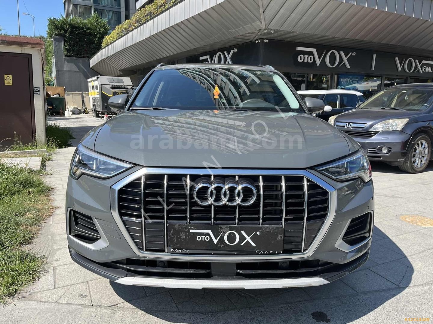 Galeriden Audi Q3 35 TFSI Advanced 2023 Model İstanbul 95.000 km Gri