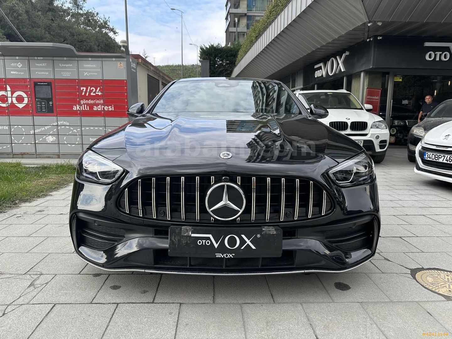 Galeriden Mercedes - Benz C 200 AMG 2023 Model İstanbul 25.000 km Siyah