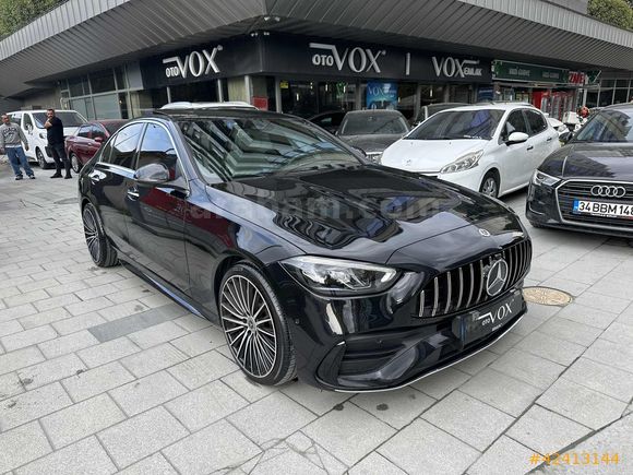 Galeriden Mercedes - Benz C 200 AMG 2023 Model İstanbul 25.000 km Siyah
