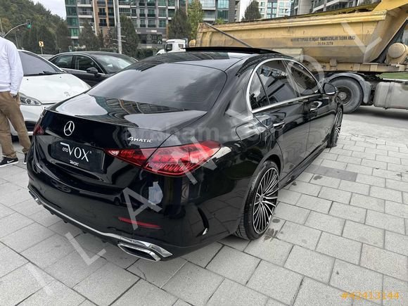 Galeriden Mercedes - Benz C 200 AMG 2023 Model İstanbul 25.000 km Siyah