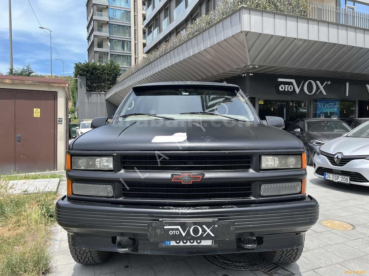 Galeriden Chevrolet Tahoe 5.7 1997 Model İstanbul 198.000 km Siyah