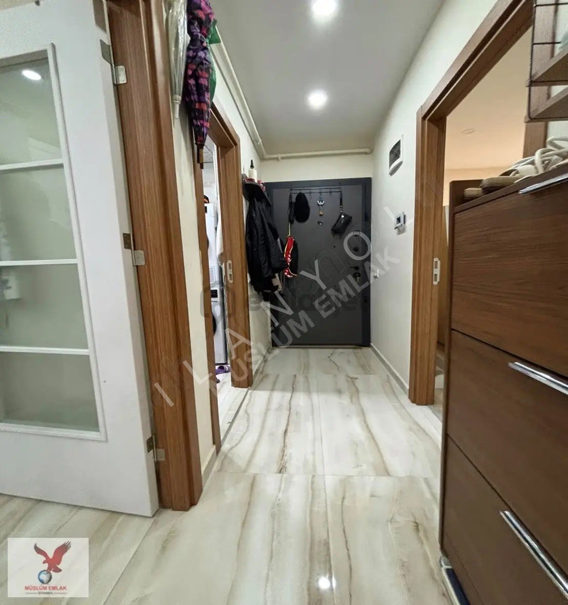 Müslüm Emlaktan D.köşklerde 1+1 Balkonlu Satılık Daire Fırsatı