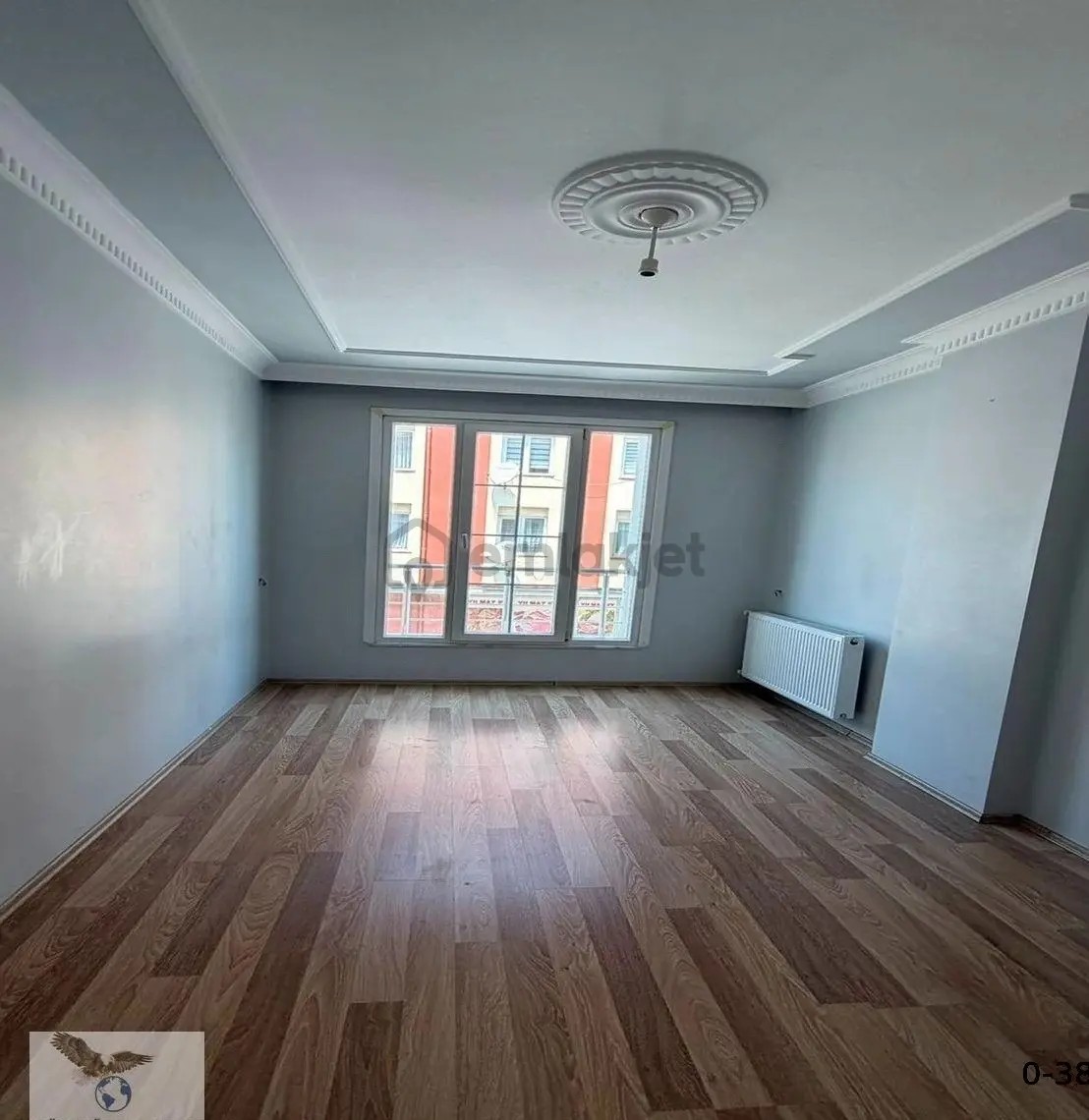 Müslüm Emlaktan Cihangirde 2+1 Satılık Ara Kat Daire