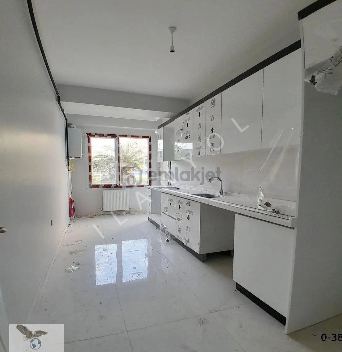 Müslüm Emlaktan Ambarlıda 2+1 Sıfır Otoparklı Daire