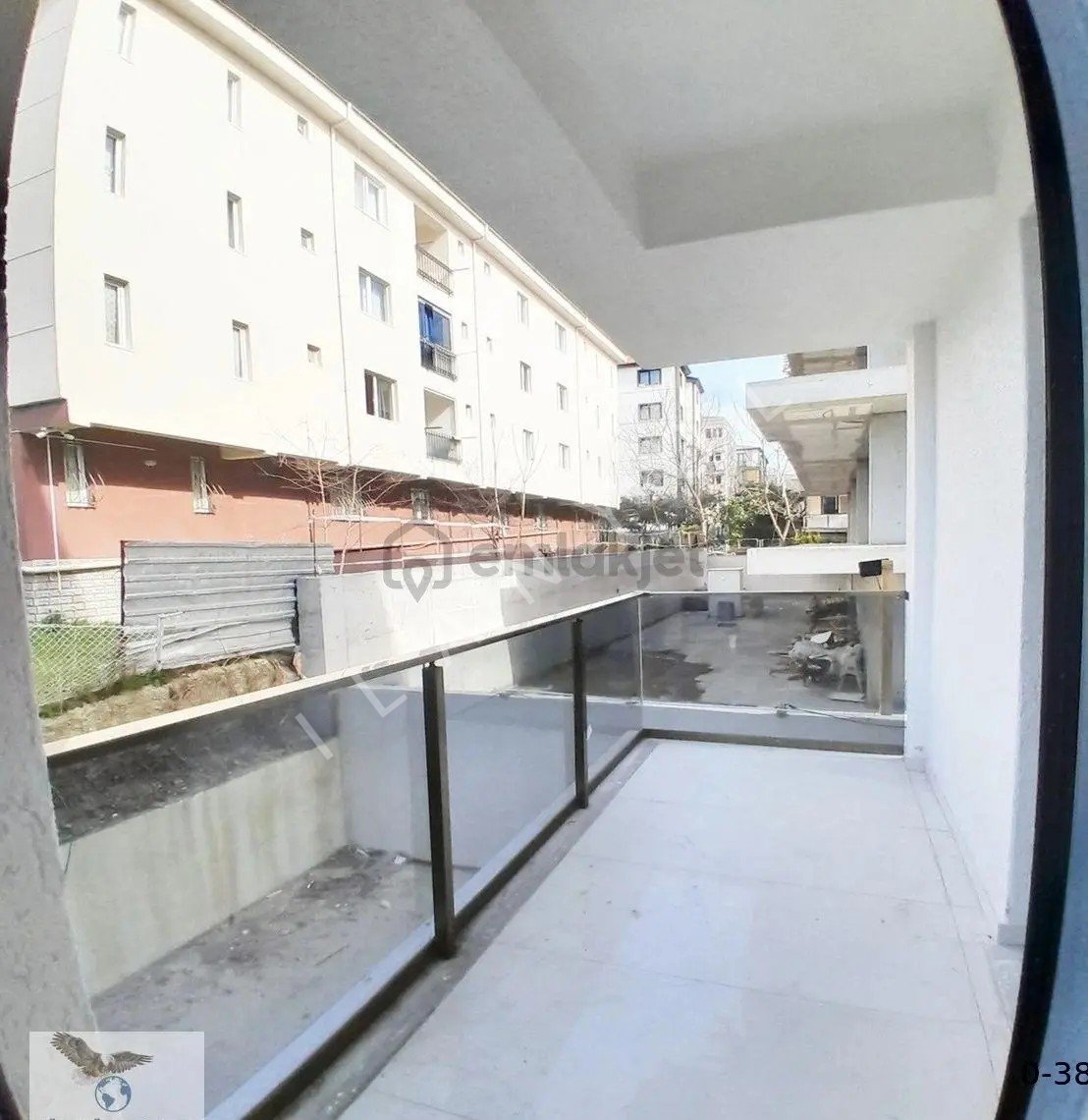 Müslüm Emlaktan Ambarlıda 2+1 Sıfır Otoparklı Daire