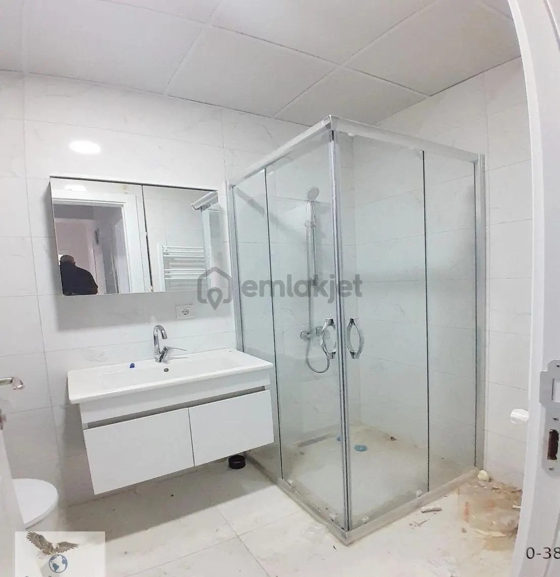 Müslüm Emlaktan Ambarlıda 2+1 Sıfır Otoparklı Daire