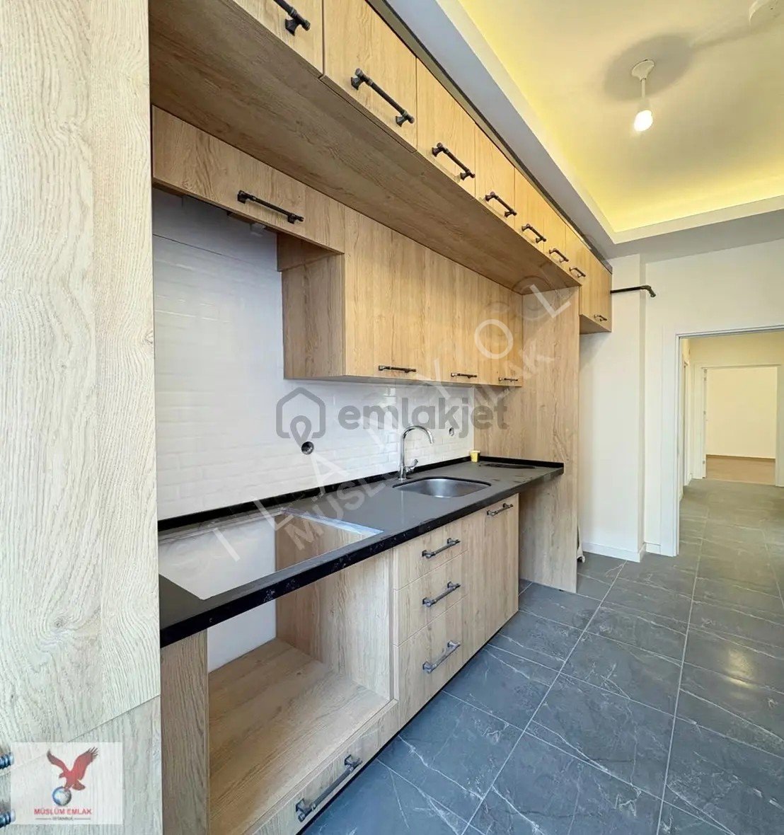 Müslüm Emlaktan Butik Site İçerisinde 3+1 İhtiyaçtan Satılık
