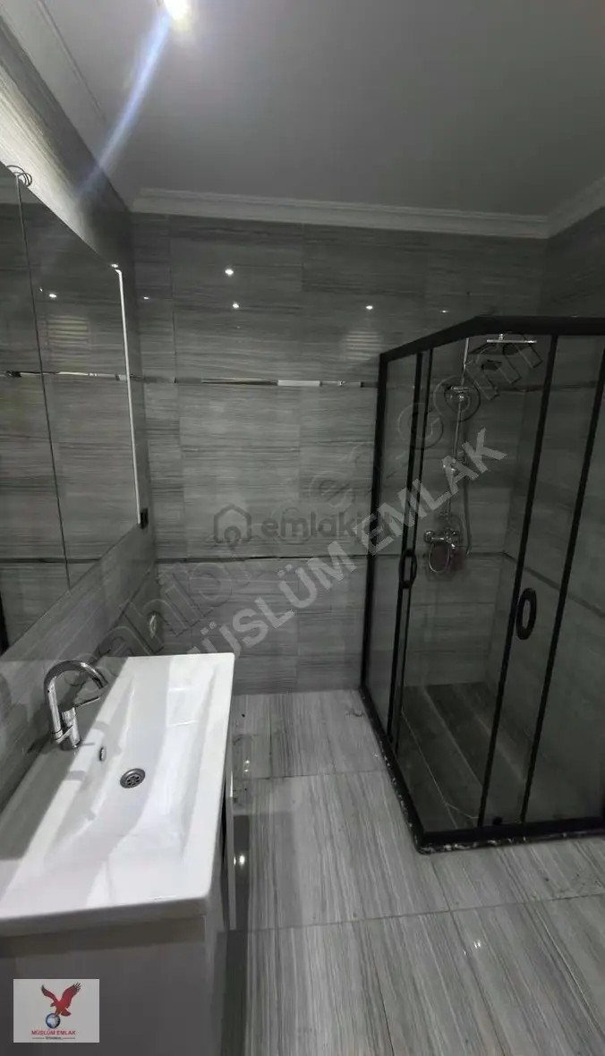 Müslüm Emlaktan Avcılar'da Kiralık Yeni Binada 2+1