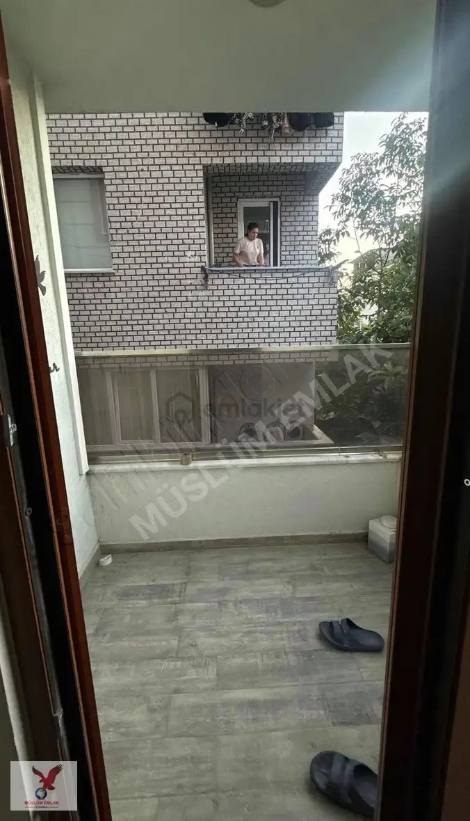 Müslüm Emlaktan Avcılar'da Kiralık Yeni Binada 2+1