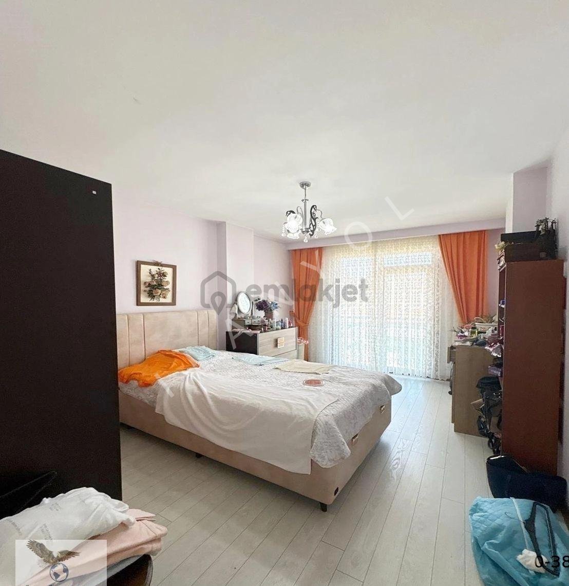 Müslüm Emlaktan Avcılar İnci Konaklarında 4+2 Satılık Dublex Daire