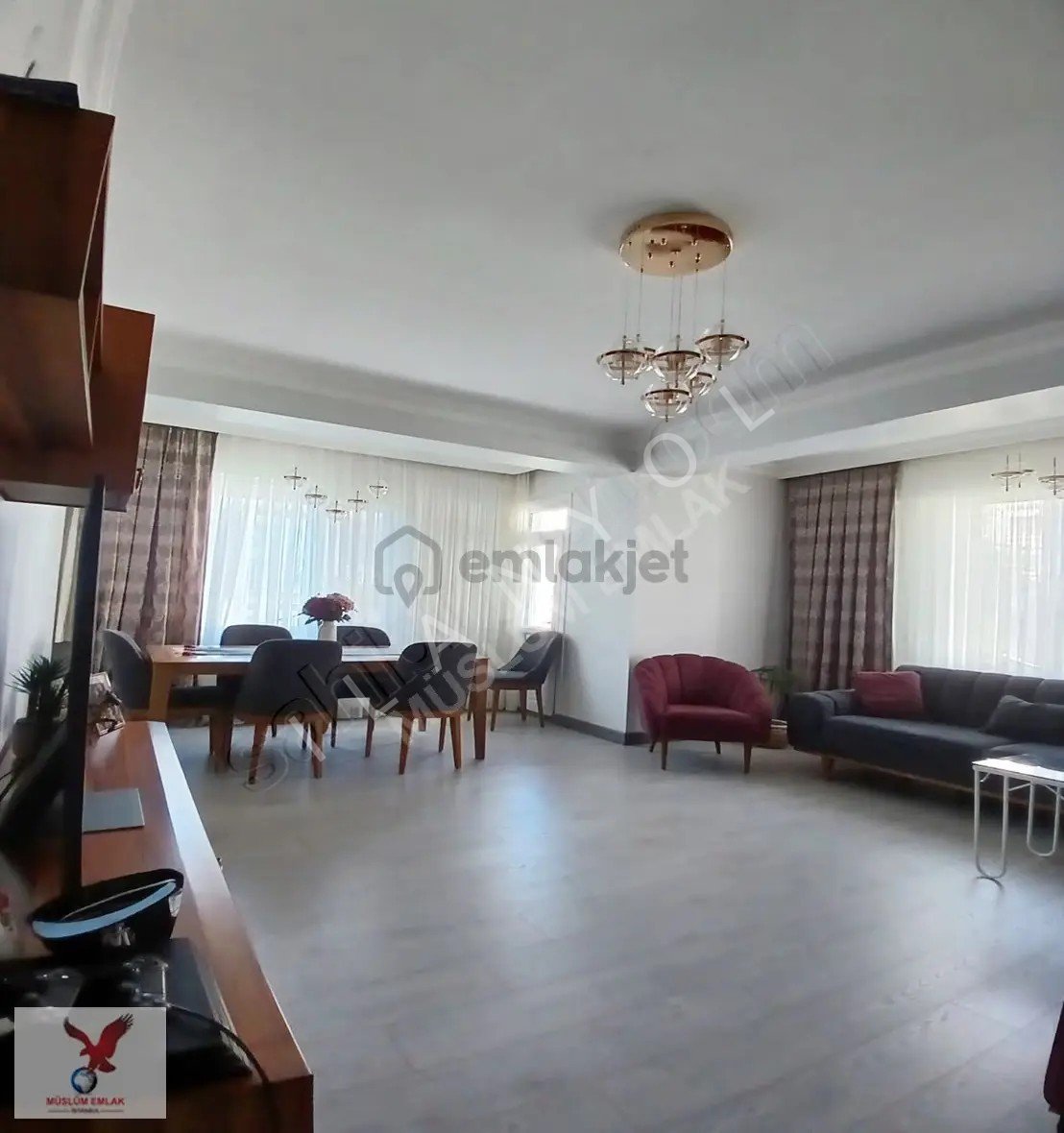 Müslüm Emlaktan Cihangirde 3+1 Masrafsız Ara Kat Daire Fırsatı