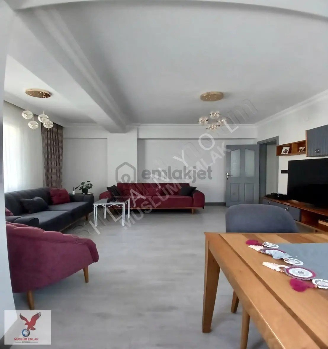 Müslüm Emlaktan Cihangirde 3+1 Masrafsız Ara Kat Daire Fırsatı