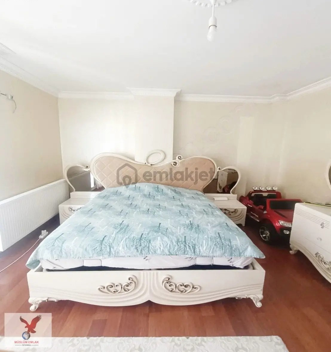 Avcılar Ambarlıda 3+1 Ebeveyn Banyolu Yeni Bina Ara Kat Daire