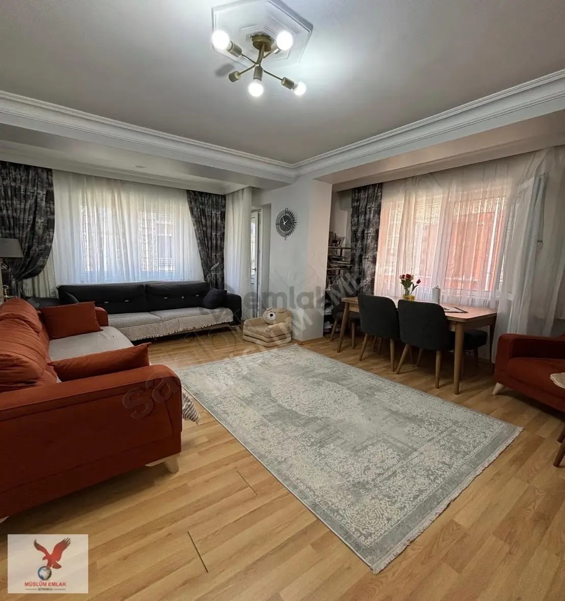Müslüm Emlaktan Gümüşpalada 2+1 Masrafsız Ara Kat